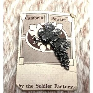 Collectible Cambria Pewter Grape Vine Silver Tone Lapel Pin Soldier Facrtory USA